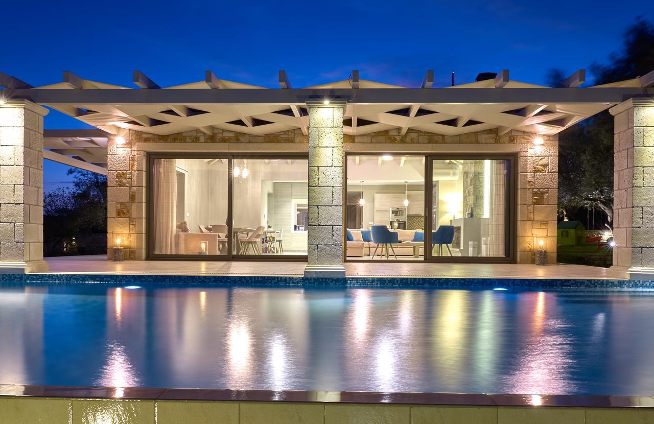 Avra Luxury Villa & Spa Keri Luaran gambar